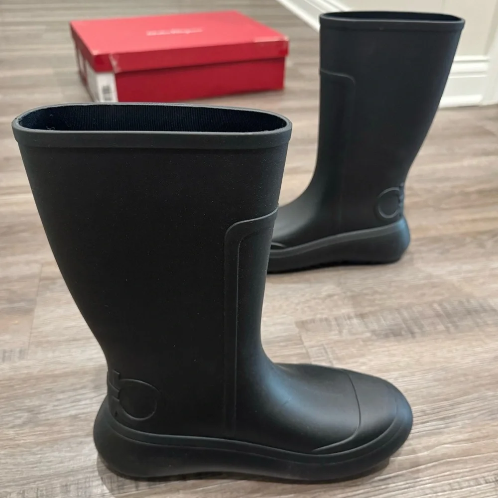 Salvatore Ferragamo Gancini Logo Rubber Rainboots Rain Boot
